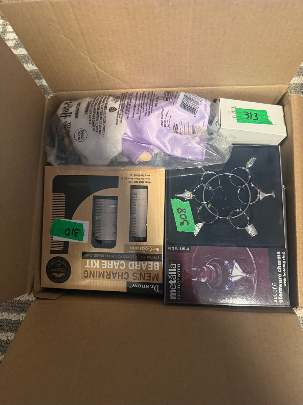 Mystery Box 10 items 
Box 1